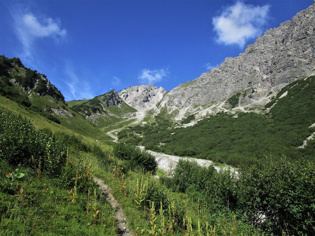Alternativer Abstieg von der Glattjochbahn über das Lorenzatäli