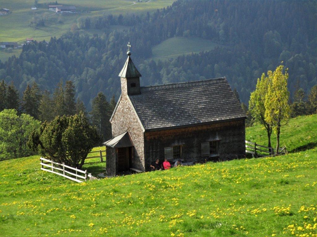 Die Hirschbergkapelle mit ihrer langen und interessanten Geschichte lädt zum Verweilen ein